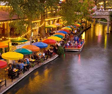 San Antonio Riverwalk (Stuart Dee/Courtesy of SACVB)